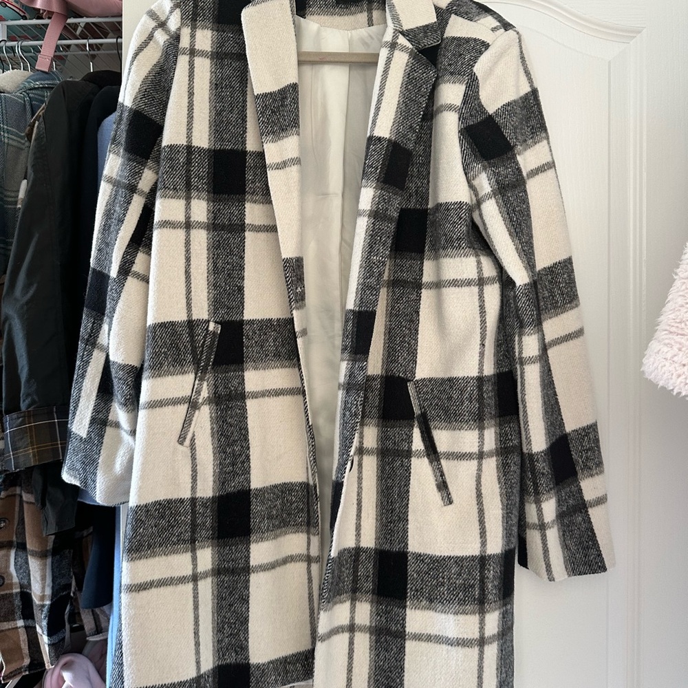 Plaid Black and White Women's Coat
